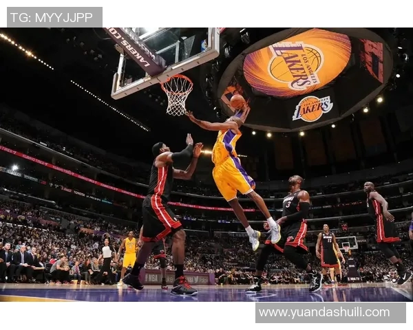 抖音篮球明星带你领略篮球魅力与技巧的完美结合